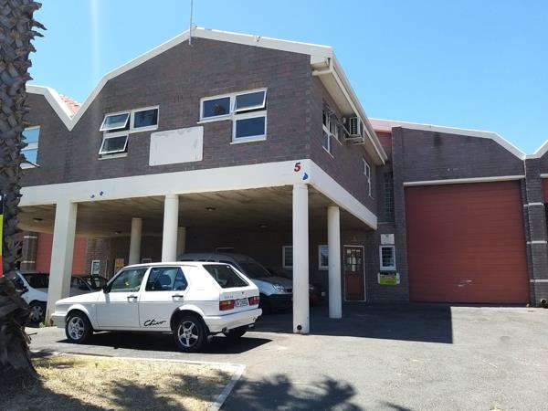 320  m² Industrial space