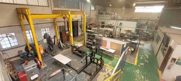 1 451  m² Industrial space