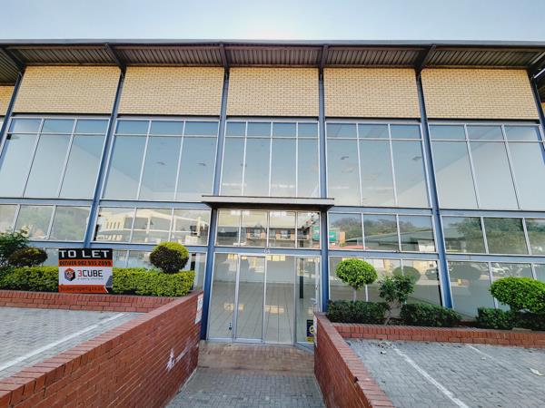 483  m² Industrial space