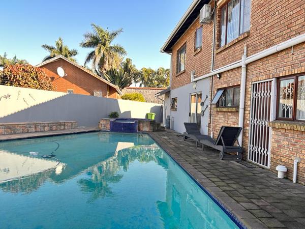 6 Bedroom House