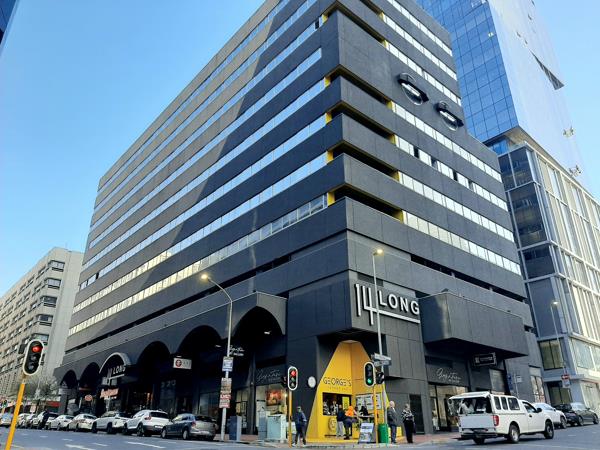 974 m² Commercial space