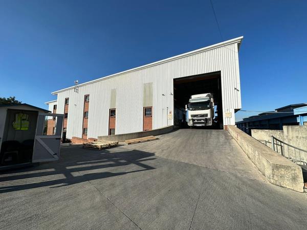 1 796 m² Industrial space