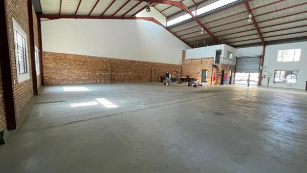 390  m² Industrial space