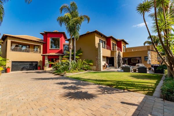 6 Bedroom House