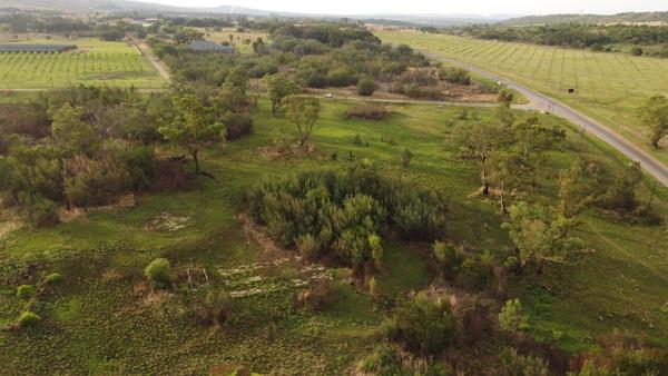 8 ha Land
