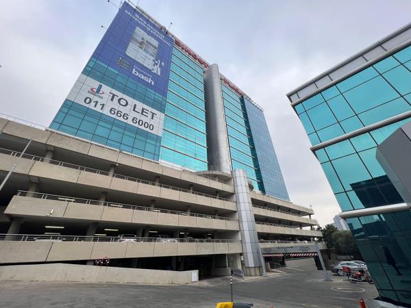 104 m² Commercial space