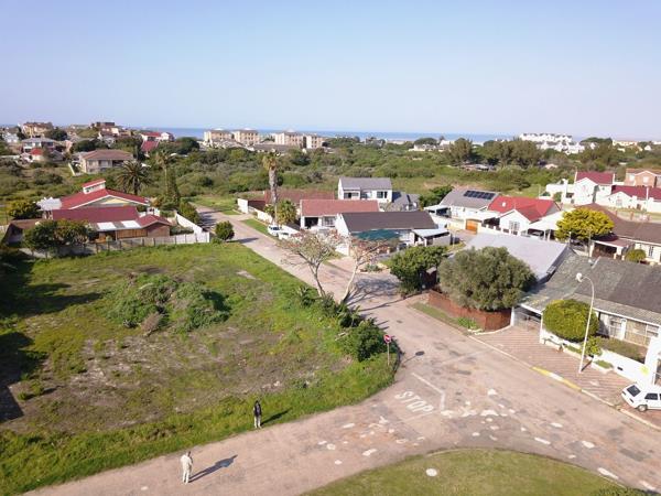 576 m² Land