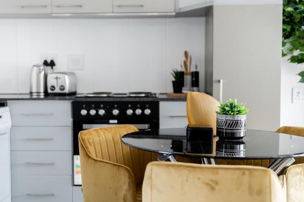 2 Bedroom Simplex