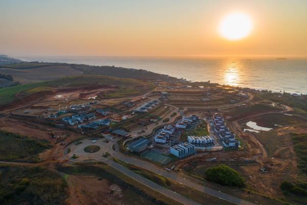 1 004 m² Land