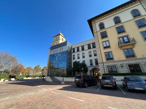 303 m² Commercial space