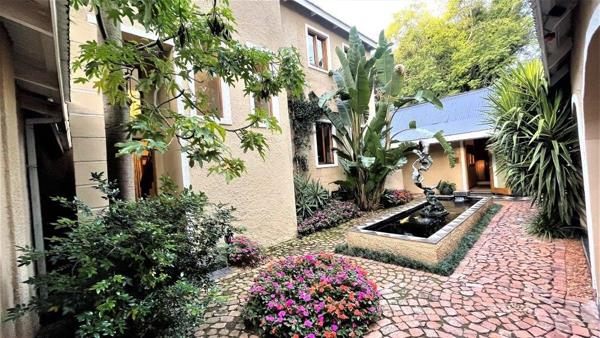 5 Bedroom House