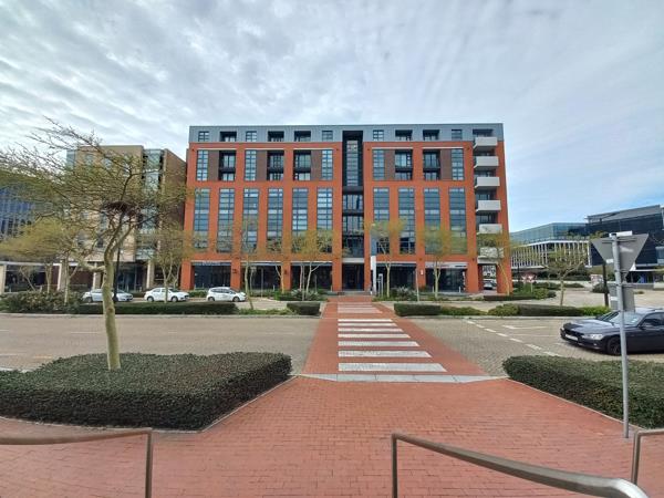 118  m² Commercial space