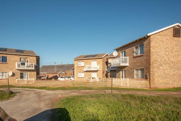 16 Bedroom Townhouse