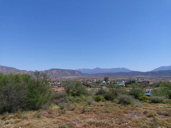 718 m² Land