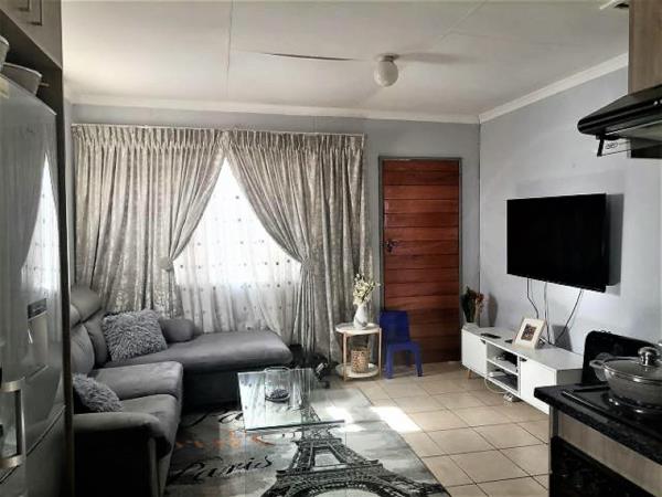 2 Bedroom House