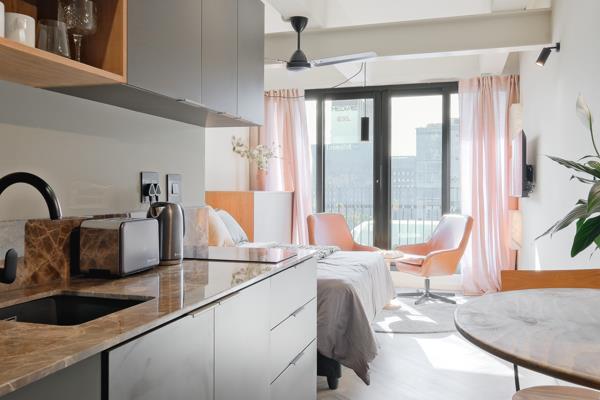 1 Bedroom Apartment