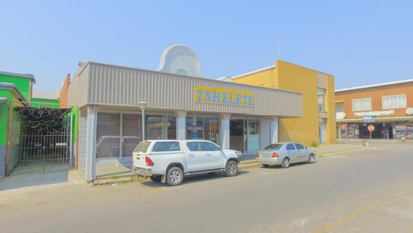 500 m² Retail Space