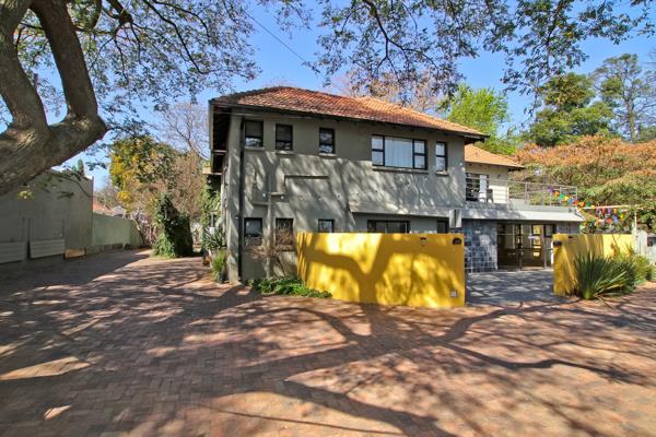 854 m² Commercial space