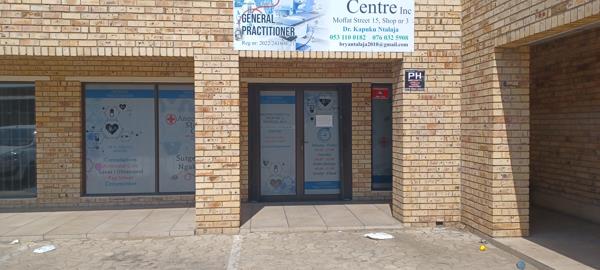 85  m² Commercial space