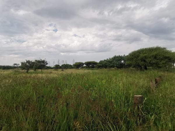 3 932 m² Land