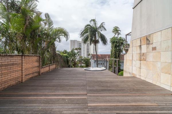4 Bedroom Townhouse