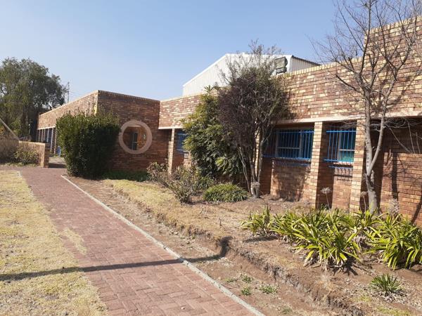 3 616 m² Commercial space
