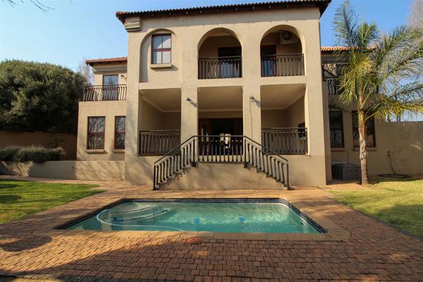 5 Bedroom House