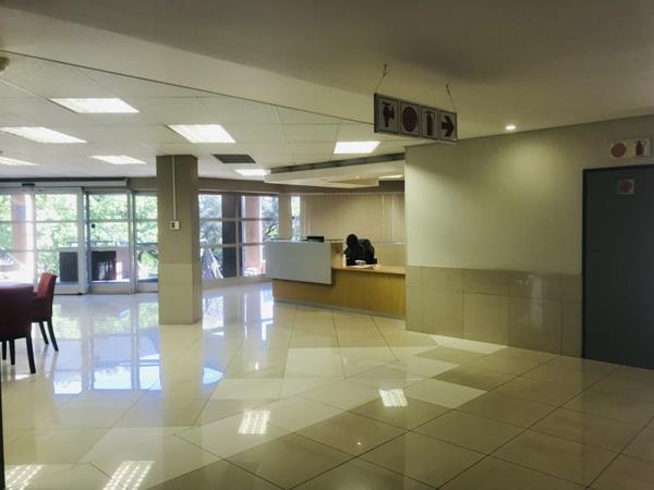 1 322  m² Office Space