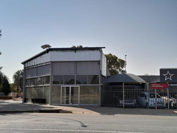 850  m² Commercial space