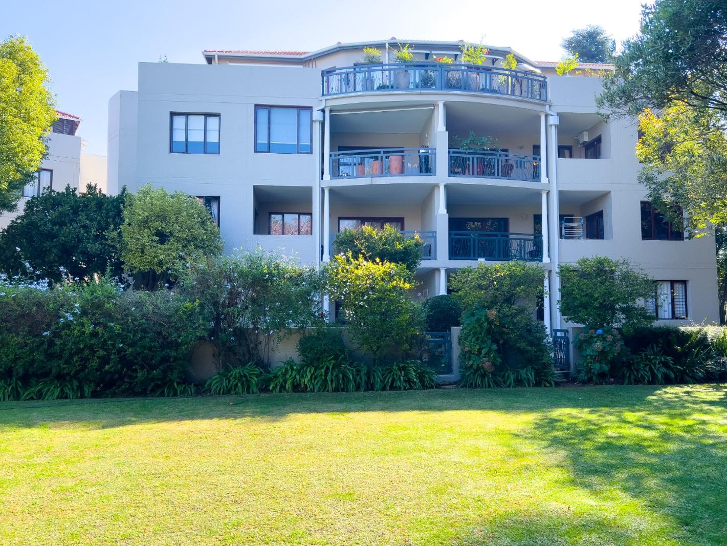 2 Bedroom Apartment in Dunkeld West