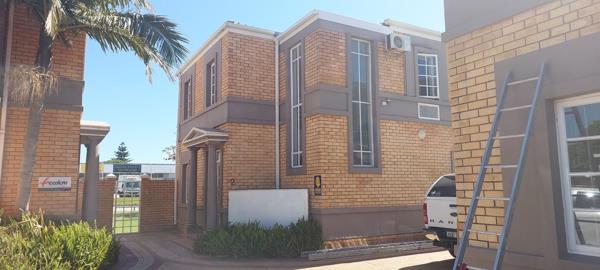 130  m² Office Space