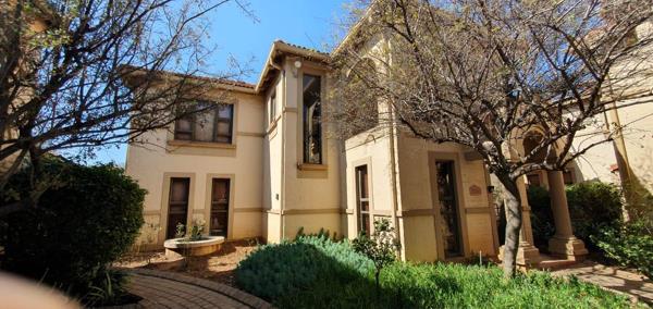 294  m² Commercial space