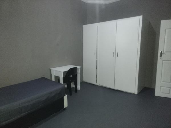 Bachelor apartment