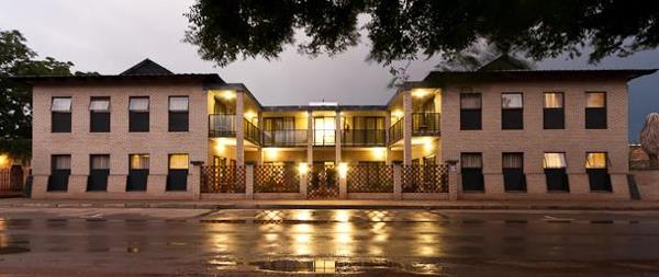 1 200 m² Commercial space