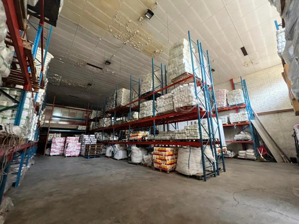 497  m² Commercial space