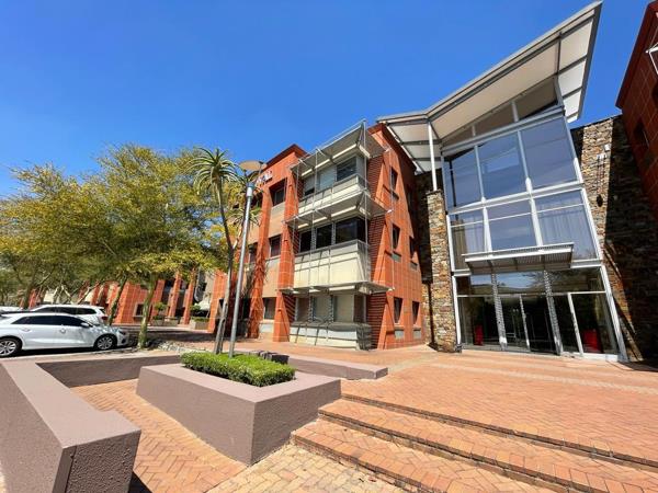 310 m² Commercial space