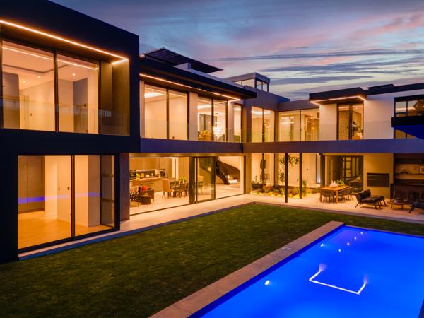 5 Bedroom House