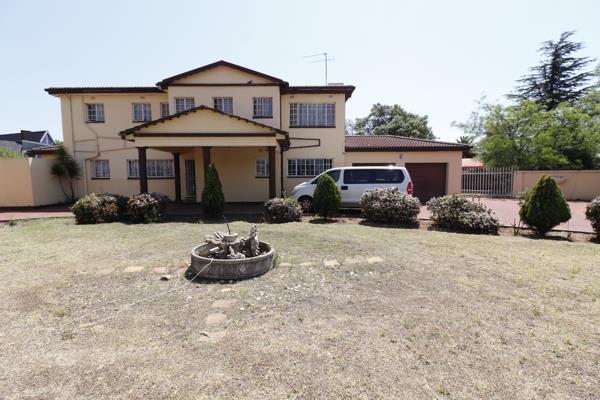 5 Bedroom House