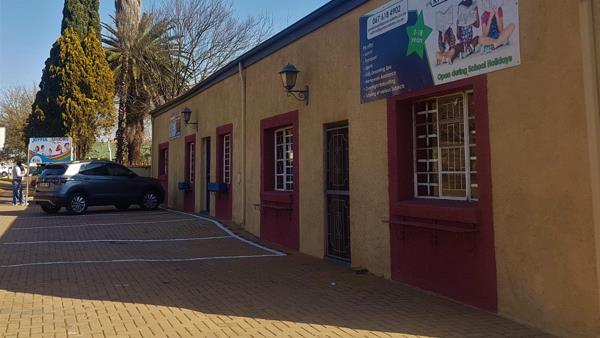 1  m² Commercial space