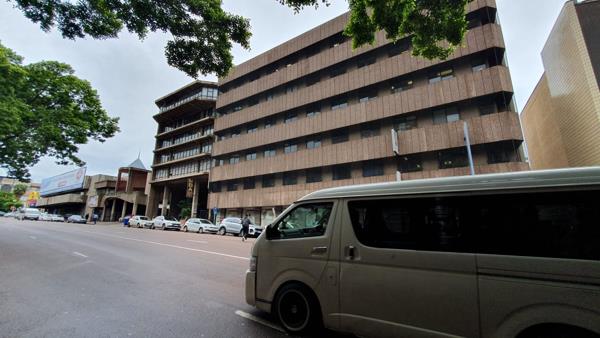 117 m² Commercial space
