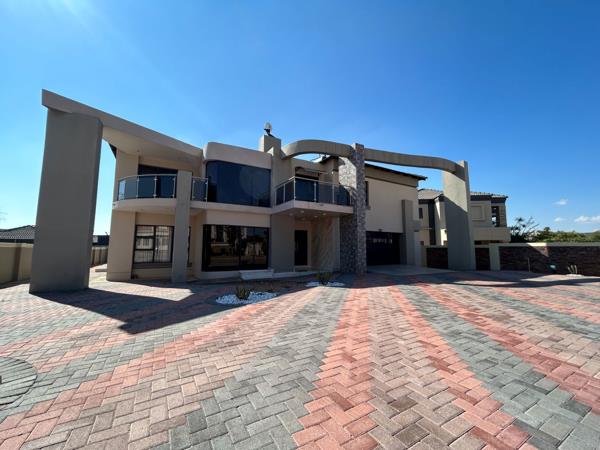 5 Bedroom House