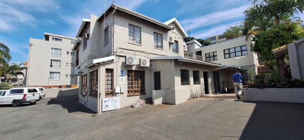 567.6  m² Commercial space