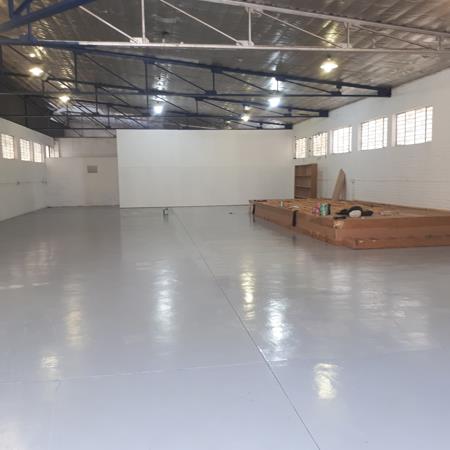 380 m² Commercial space
