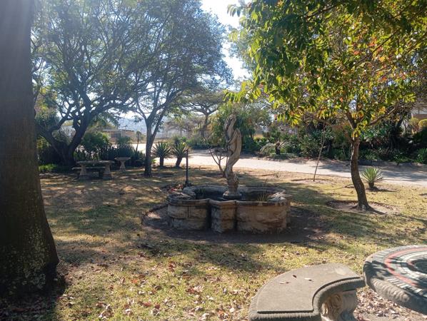 6 218  m² Commercial space