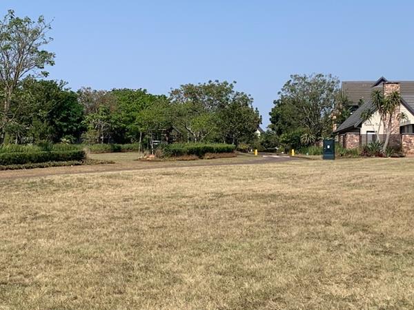 840 m² Land