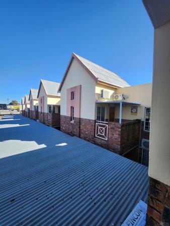 79  m² Commercial space