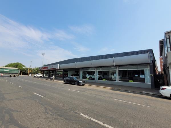 432  m² Commercial space