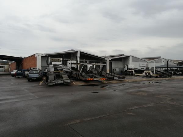 3 353  m² Industrial space