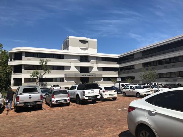 1 036  m² Office Space