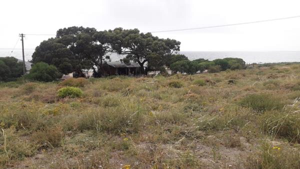 298 m² Land